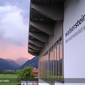 Frimenhalle Steinmetzbetrieb walserstein